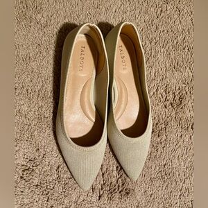 Women’s Gold shimmer flats